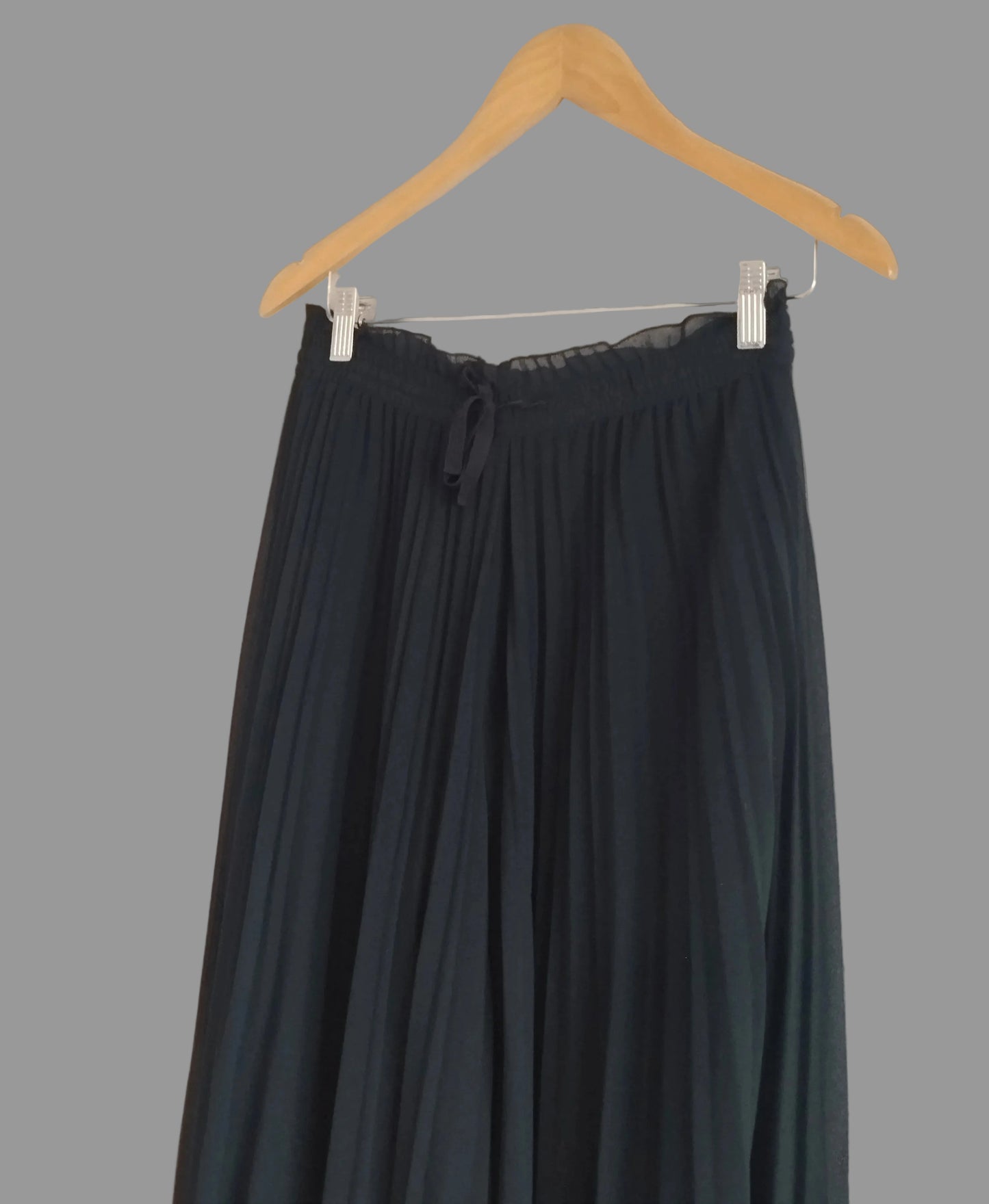 Réf 048 - Seconde main - Jupe longue vert foncé ZARA taille XS