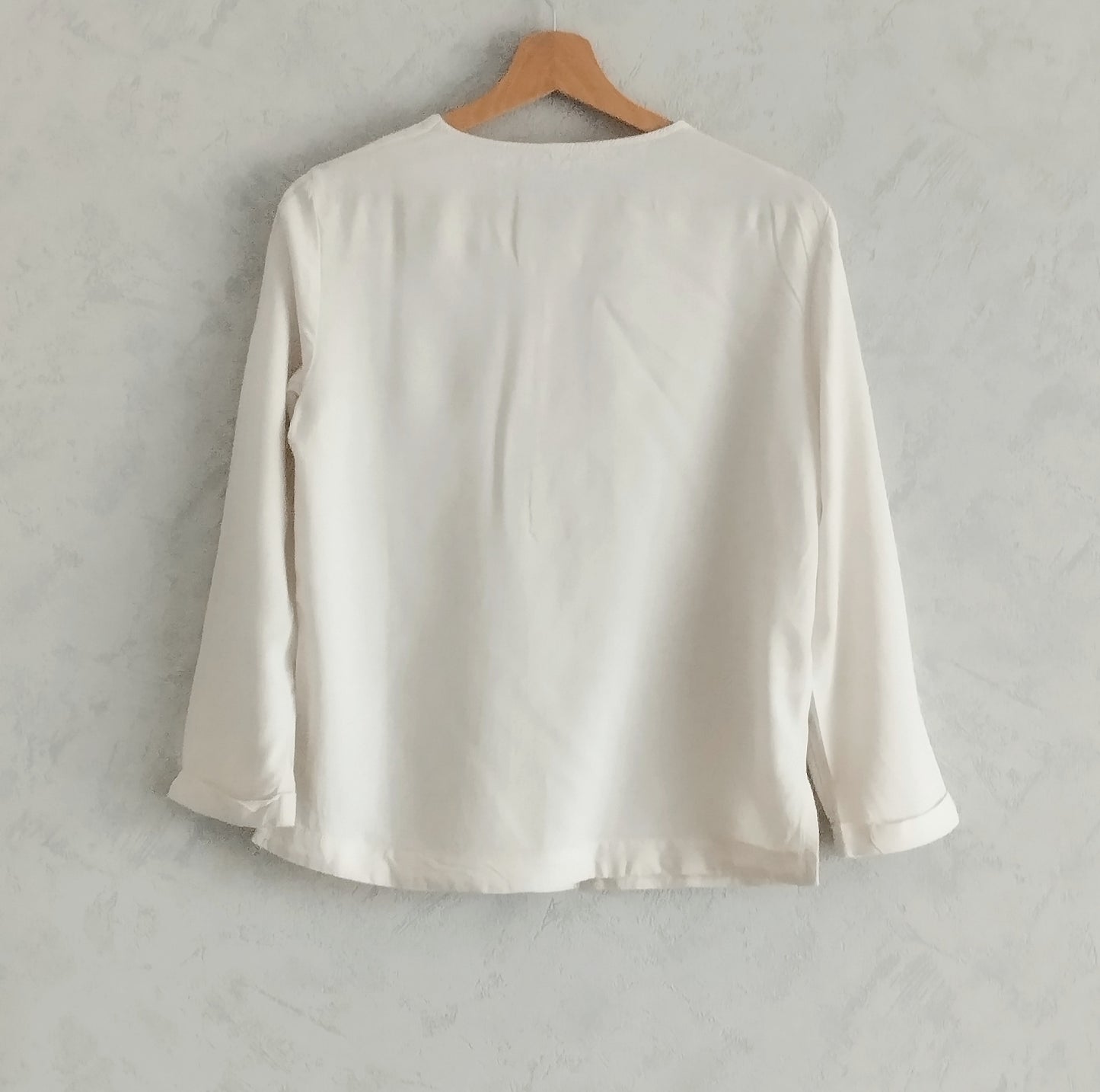 Réf 0065 - Seconde main - Blouse manches longues écru Mango taille XS