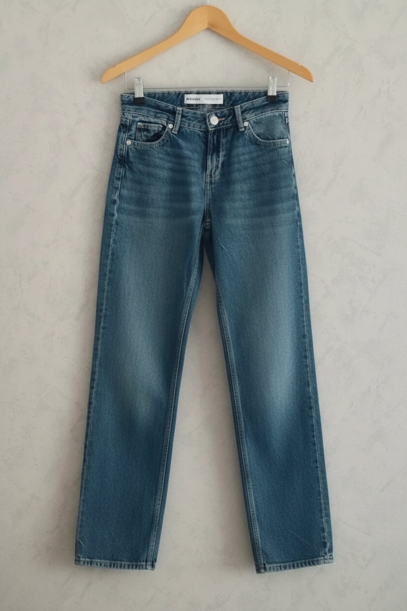 Réf 0066 - Seconde main - Jeans bleu foncé droit Bershka taille 32
